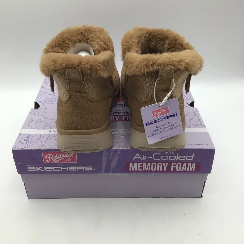 Skechers Relaxed Fit Easy‎ Going Cozy Lodge Chestnut Boots Womens Size 10 NEW